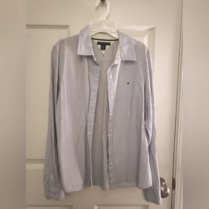 💙light blue Tommy Hilfiger long sleeve shirt💙